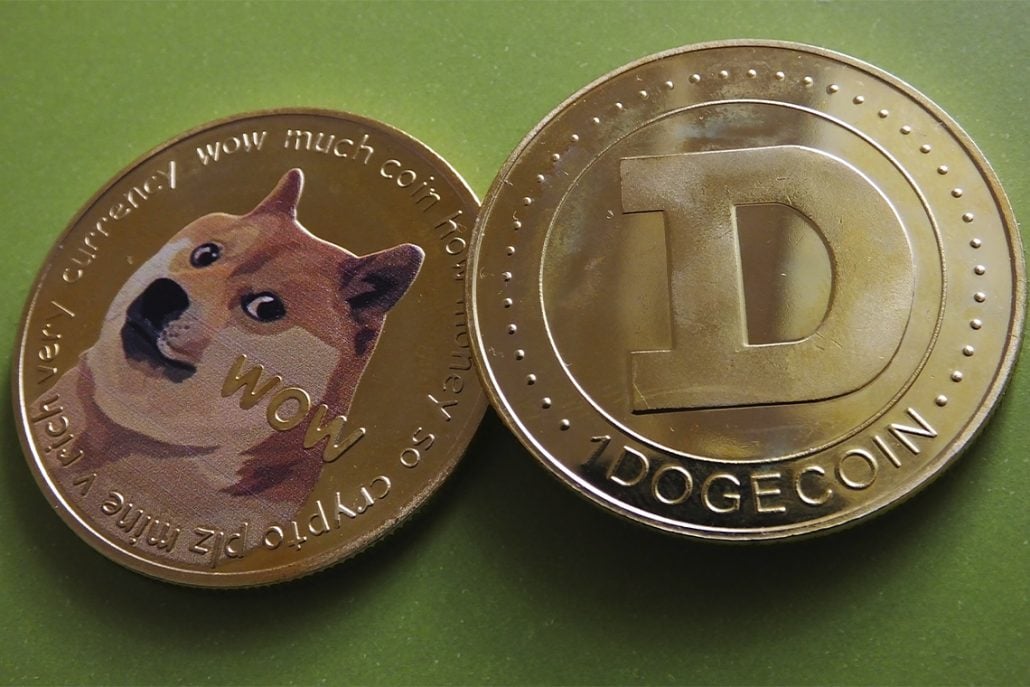 Dogecoin монета